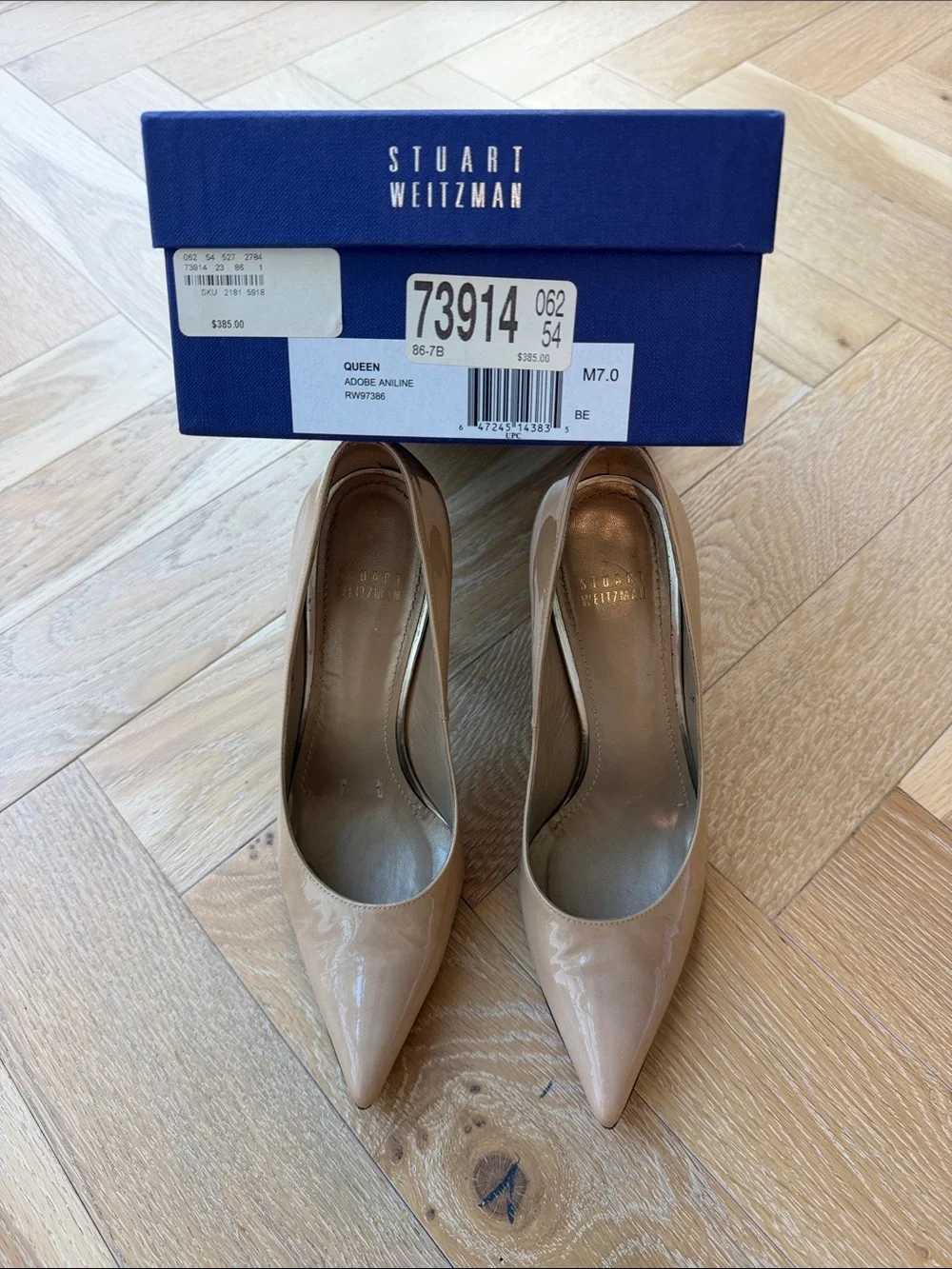 Stuart Weitzman Beige Patent Leather Pointed Toe Pumps